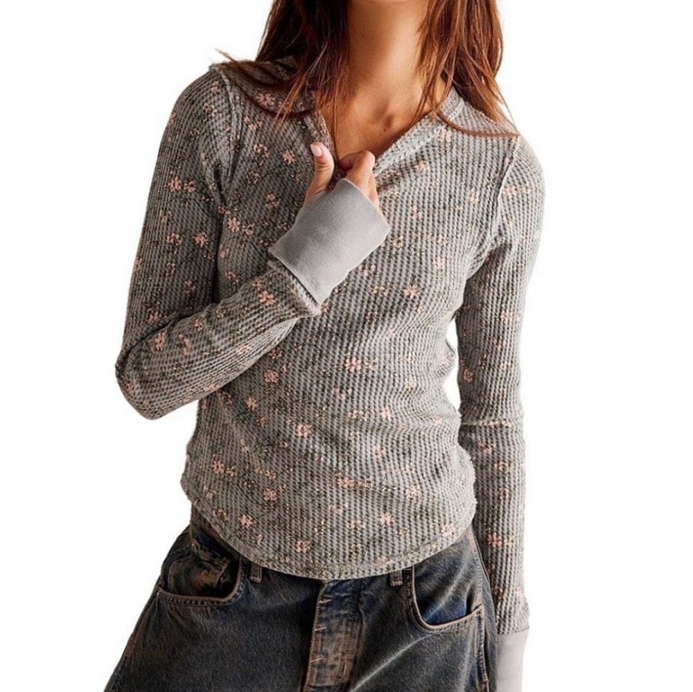 Free People We The Free Pretty Little Thermal NWOT In Gray